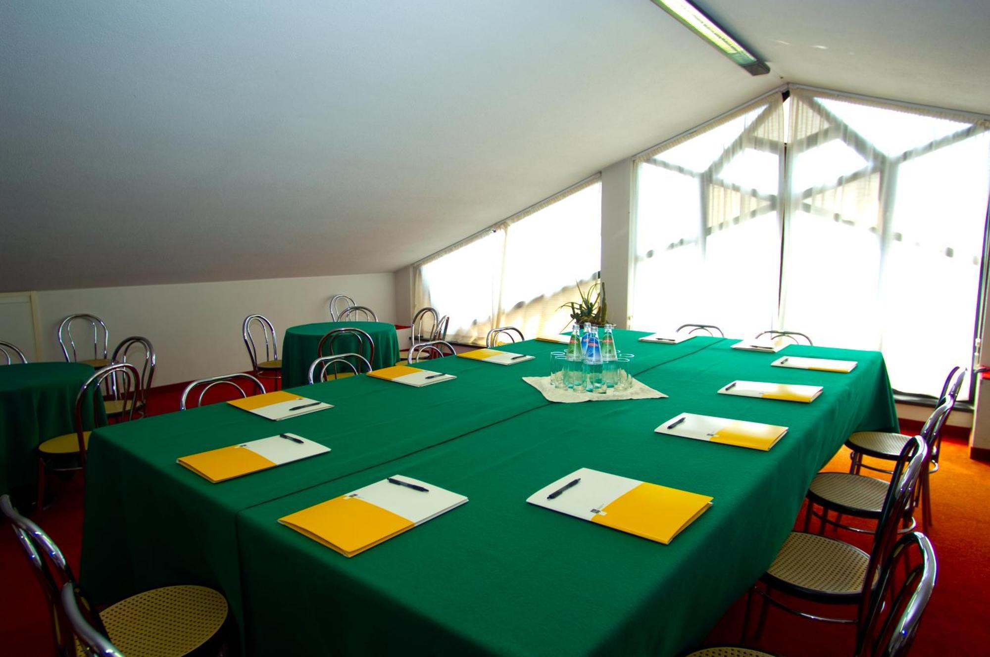 Grand Hotel Ambasciatori Wellness & Spa Chianciano Terme Exterior foto